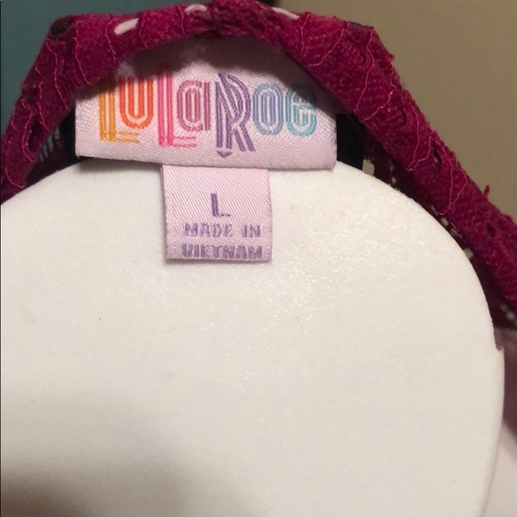 Lindsay - Picture 3 of 3